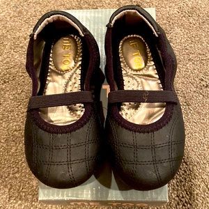 Toddler Me Too Black Tiger Flats